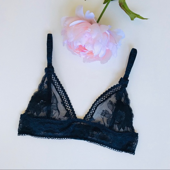 Stella McCartney Other - STELLA MCCARTNEY Naomi Gliding Lace Soft Cup Bra